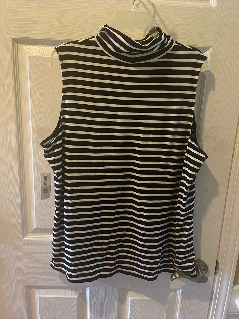 NWT Chicos Sleeveless Turtleneck Stripe Top - Black & White SZ3